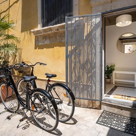 Cortile Santa Teresa Apartment Syracuse ภายนอก รูปภาพ