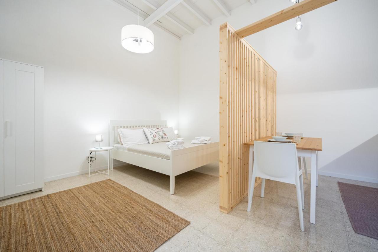 Cortile Santa Teresa Apartment Syracuse ภายนอก รูปภาพ