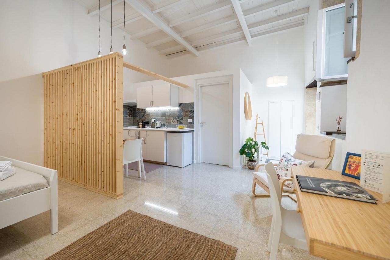 Cortile Santa Teresa Apartment Syracuse ภายนอก รูปภาพ